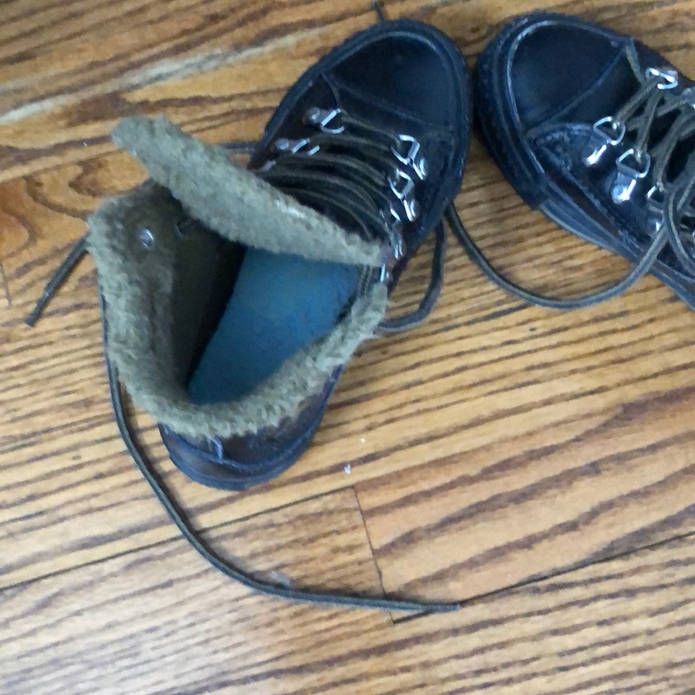 Black leather converse boots - Picture 3 of 7
